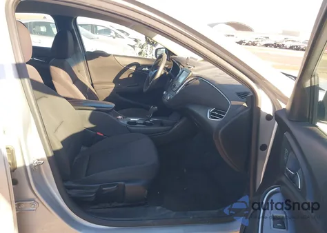 2018 Chevrolet Malibu Lt z USA, uszkodzony, nr VIN 1G1ZD5ST0JF274970